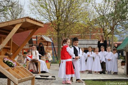 Čarobne zgodbe slovenskih vasi  (36)